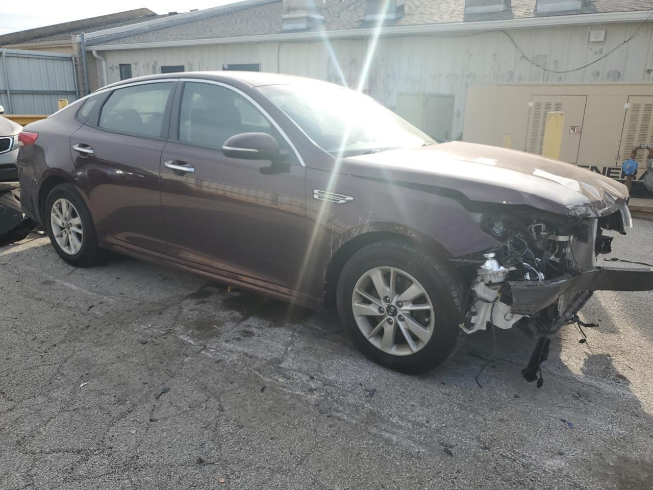2019 KIA OPTIMA LX - Фото 4