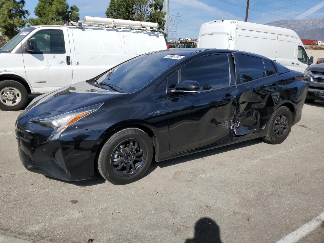 2018 TOYOTA PRIUS