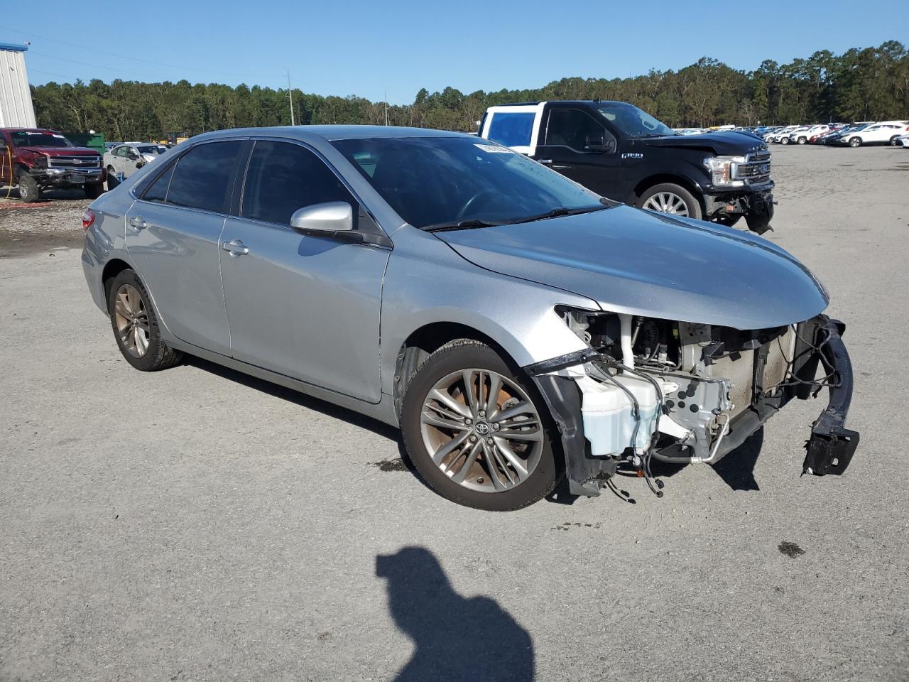 2016 TOYOTA CAMRY LE - Фото 4