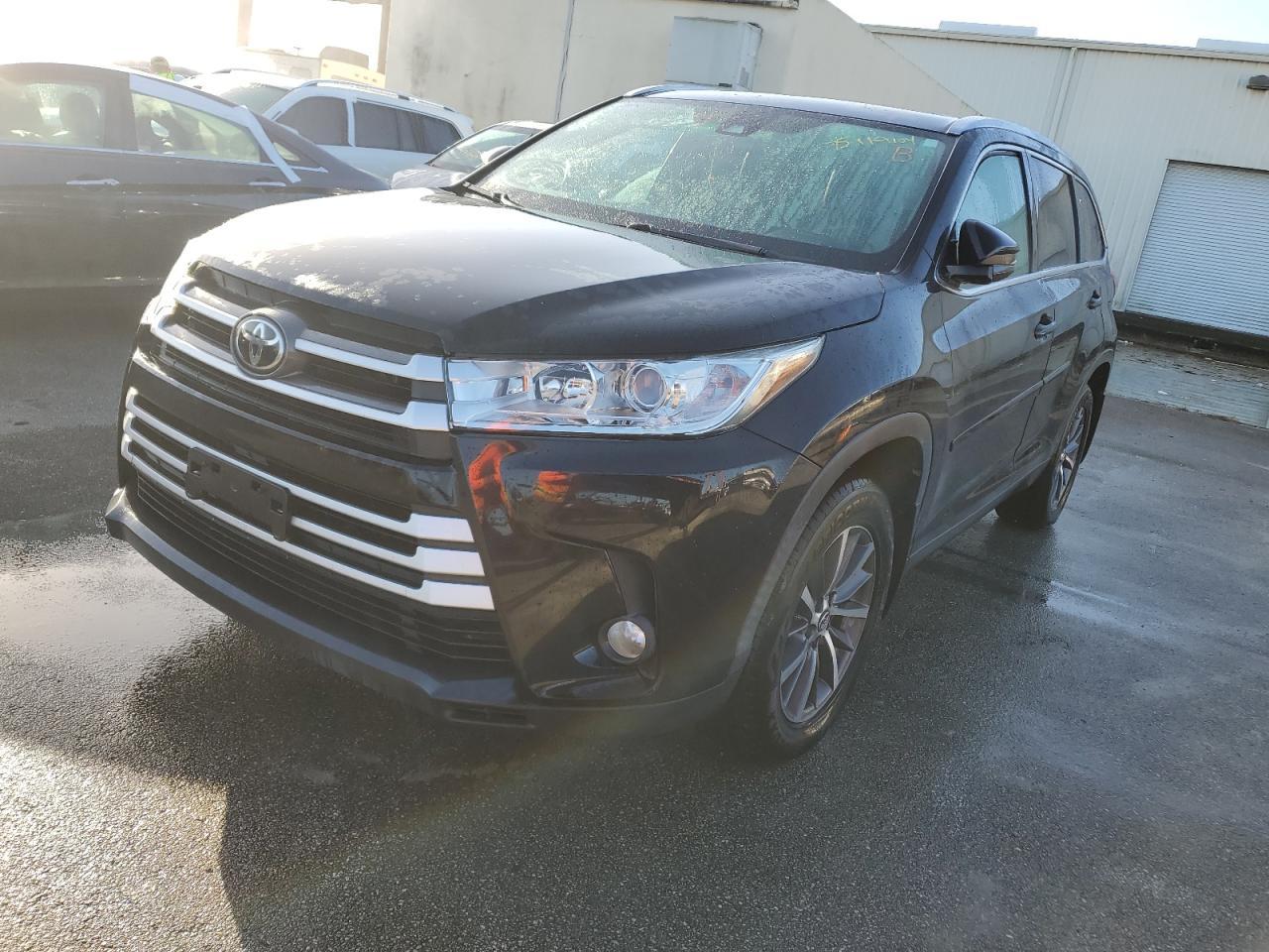 2019 TOYOTA HIGHLANDER