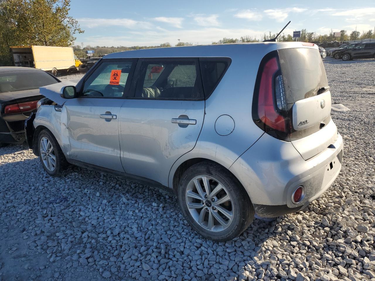 2019 KIA SOUL + - Image 2