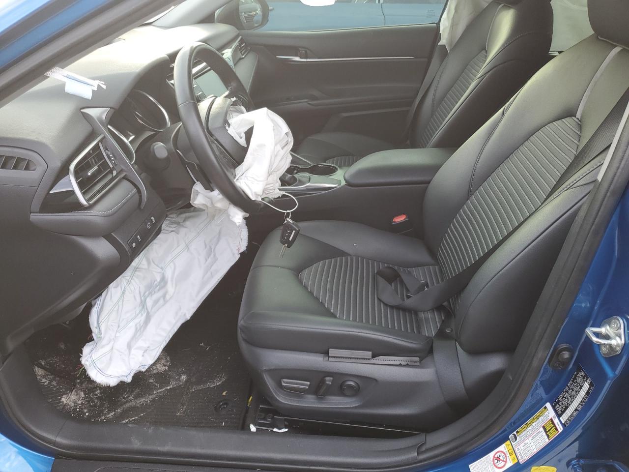 2019 TOYOTA CAMRY L - Фото 7