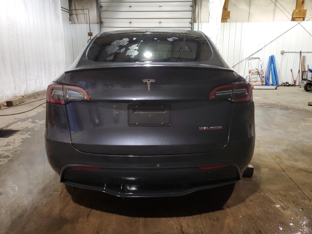 2024 TESLA MODEL Y - Image 6