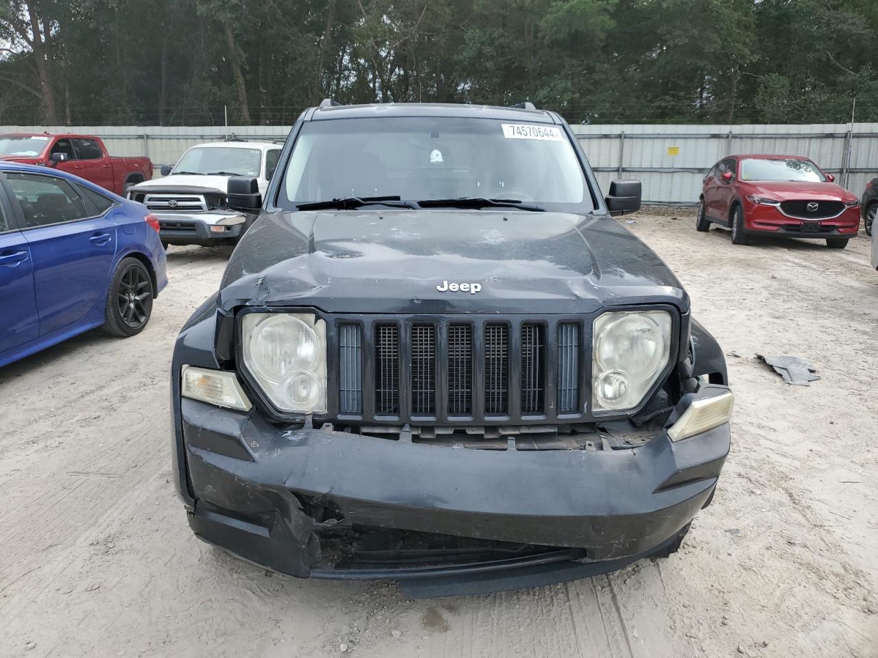 2011 JEEP LIBERTY SP - Фото 5