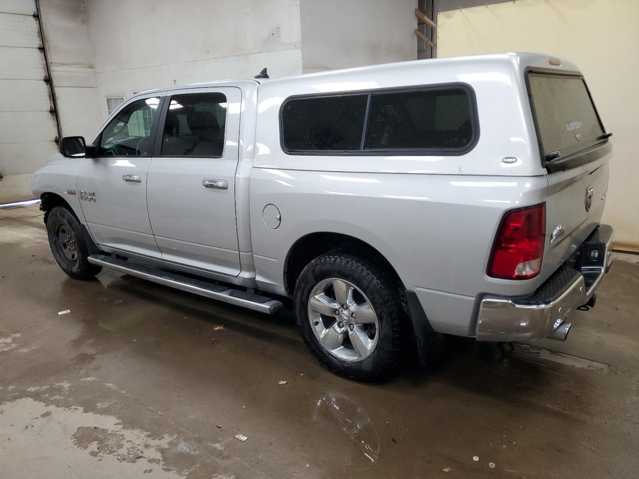 2014 RAM 1500 SLT - Фото 2