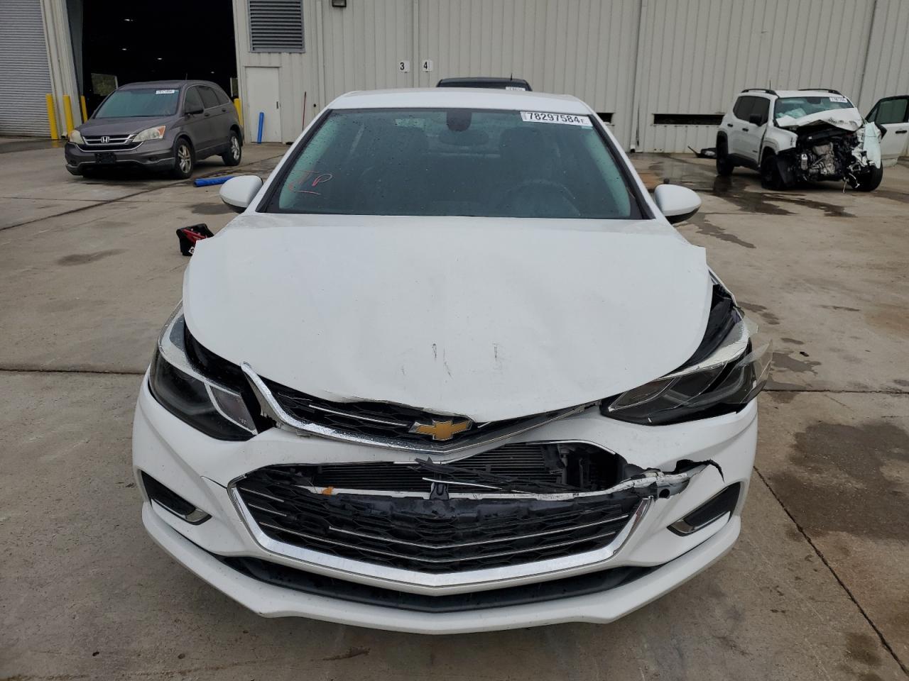 2017 CHEVROLET CRUZE PREM - Фото 5