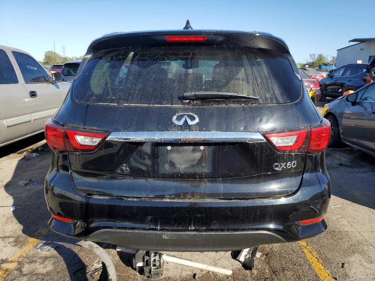 2017 INFINITI QX60 - Image 6