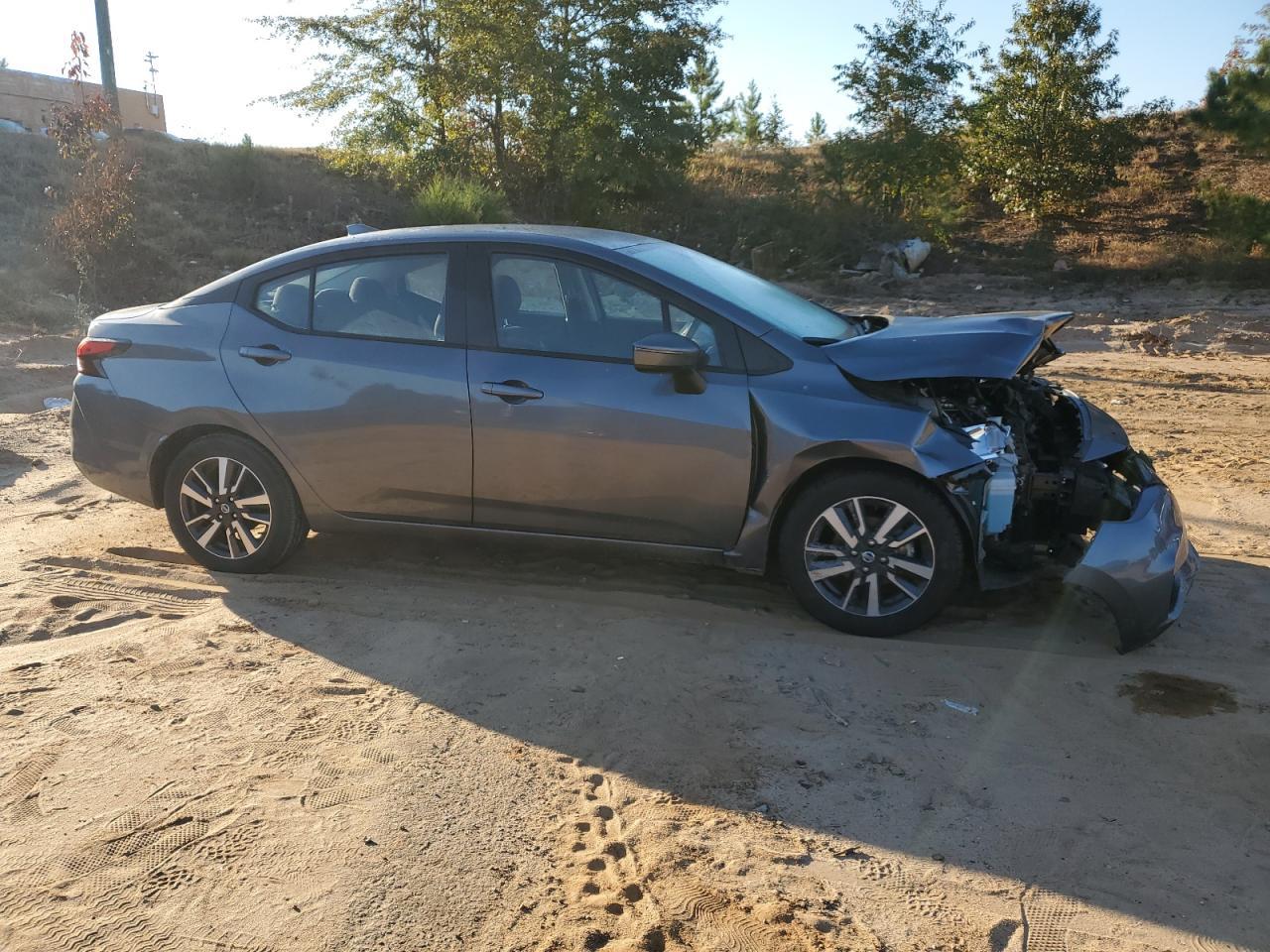 2021 NISSAN VERSA SV - Фото 4