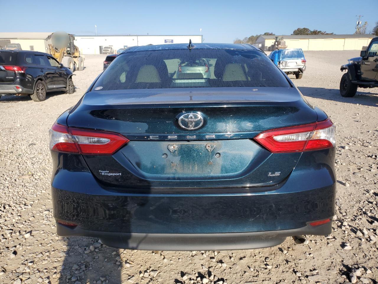 2020 TOYOTA CAMRY LE - Фото 6