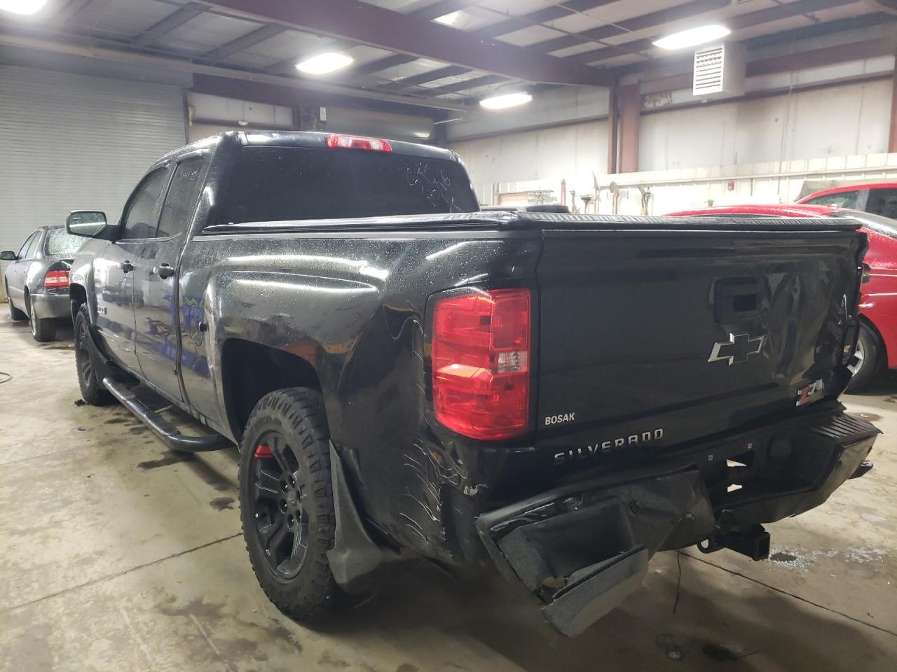 2017 CHEVROLET SILVERADO - Image 2