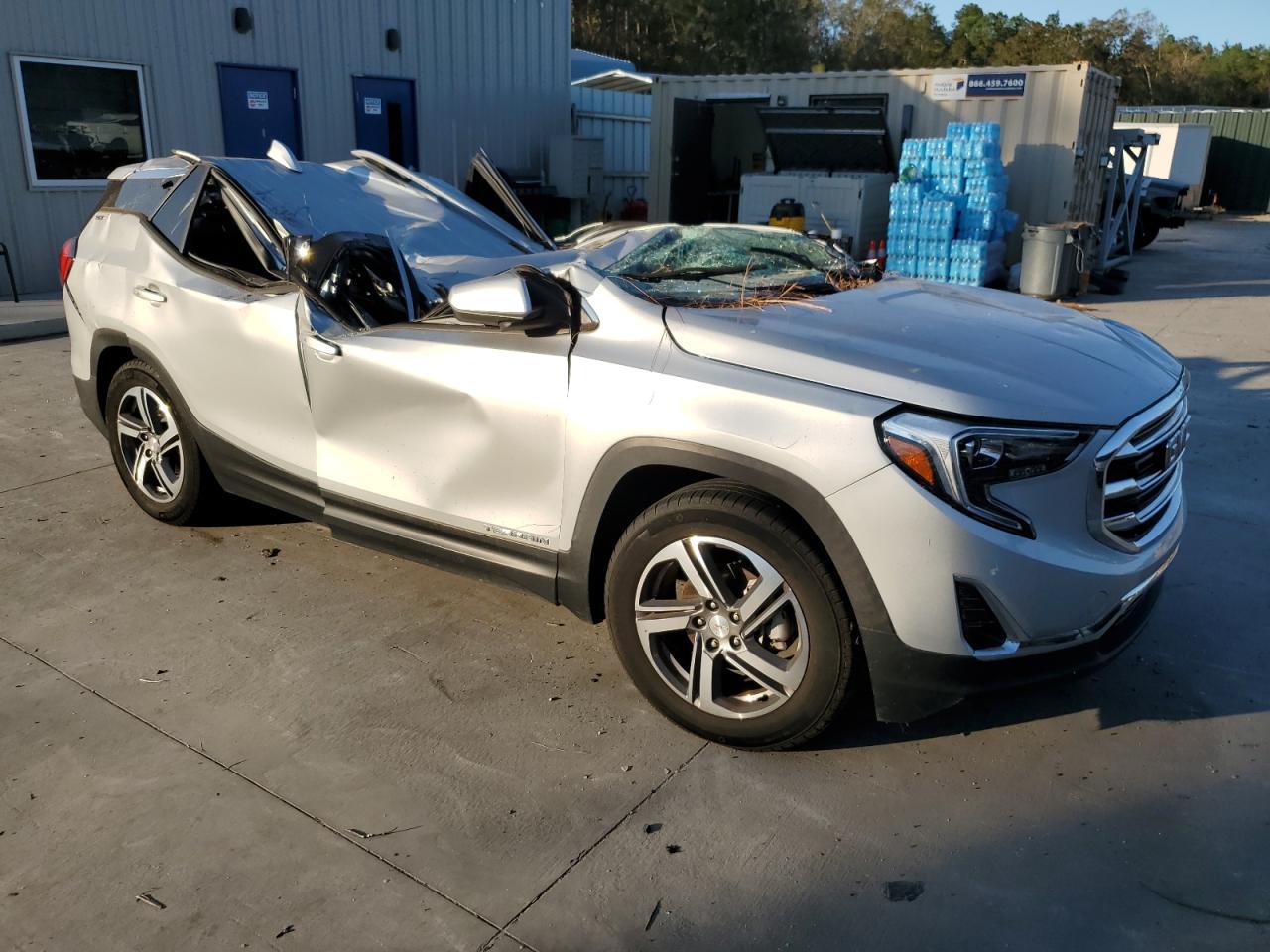 2021 GMC TERRAIN SL - Image 4