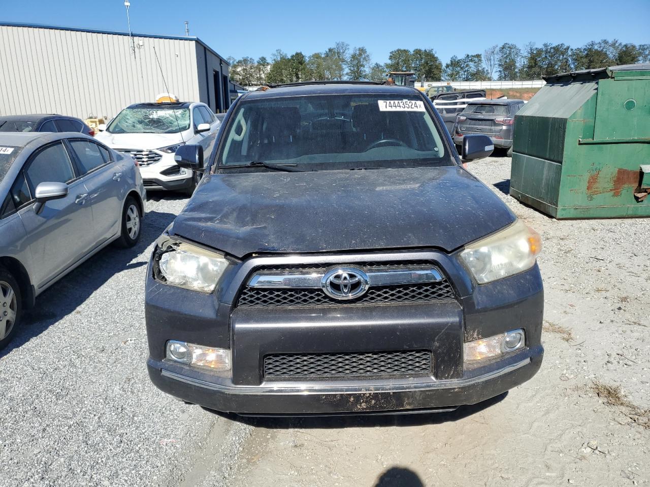 2011 TOYOTA 4RUNNER SR - Image 5