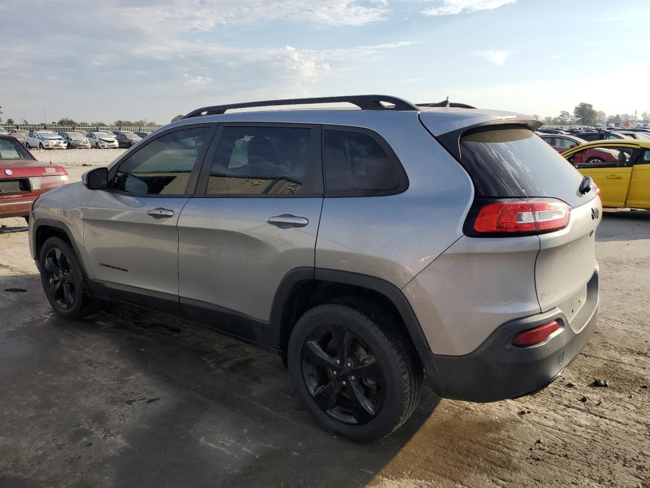 2016 JEEP CHEROKEE L - Image 2