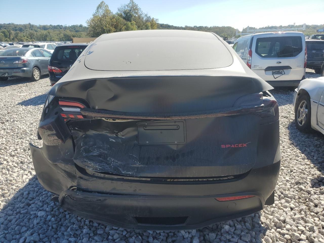 2023 TESLA MODEL Y - Image 6
