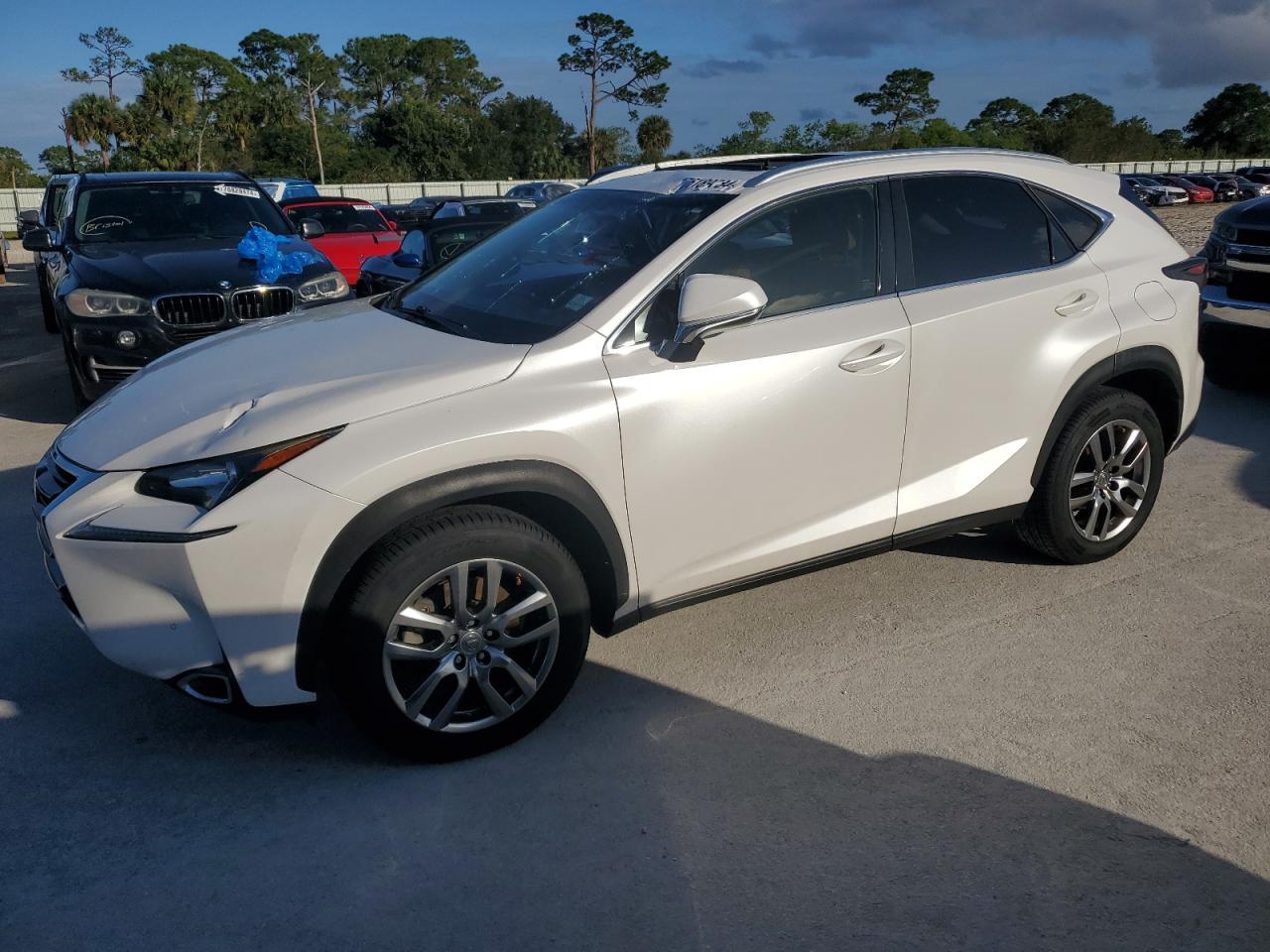 2016 LEXUS NX 200T BA