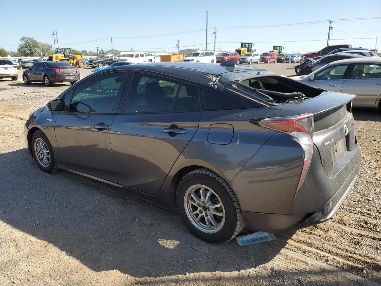 2016 TOYOTA PRIUS - Фото 2