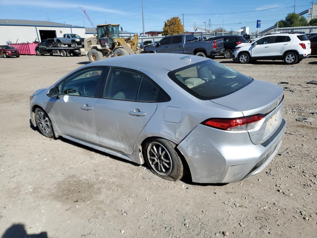 2022 TOYOTA COROLLA LE - Image 2