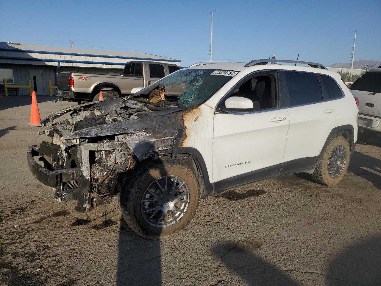 2017 JEEP CHEROKEE L car image