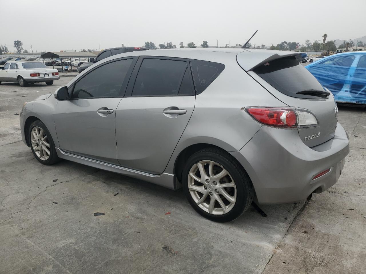 2013 MAZDA 3 I - Фото 2