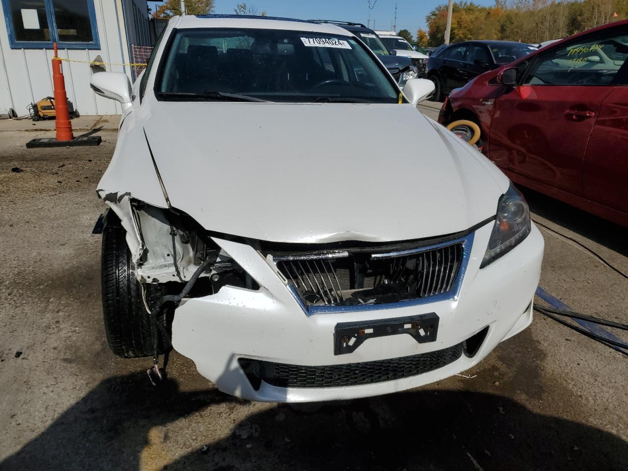 2011 LEXUS IS 250 - Image 5