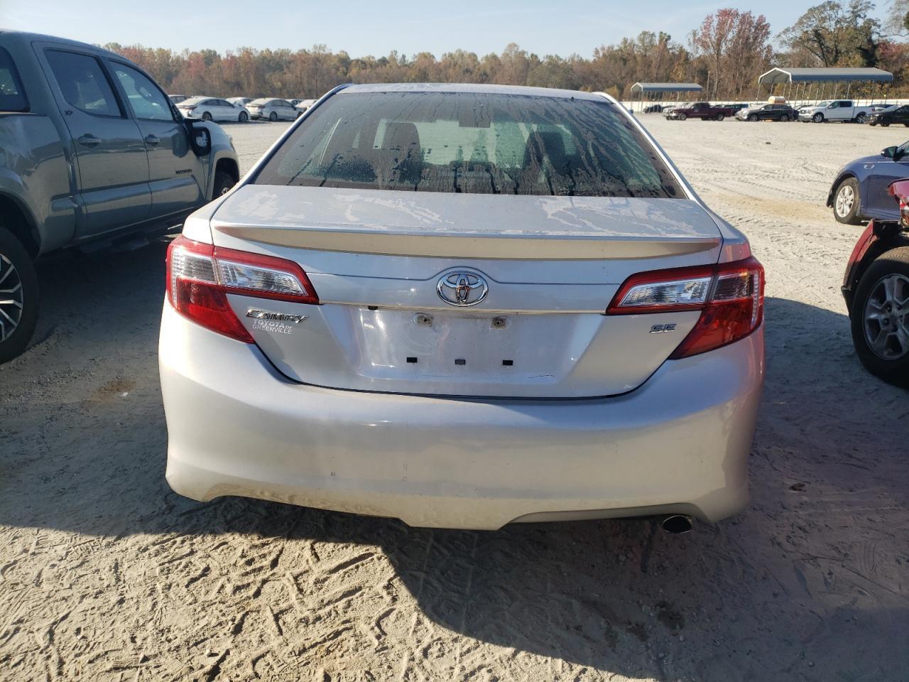 2014 TOYOTA CAMRY L - Image 6