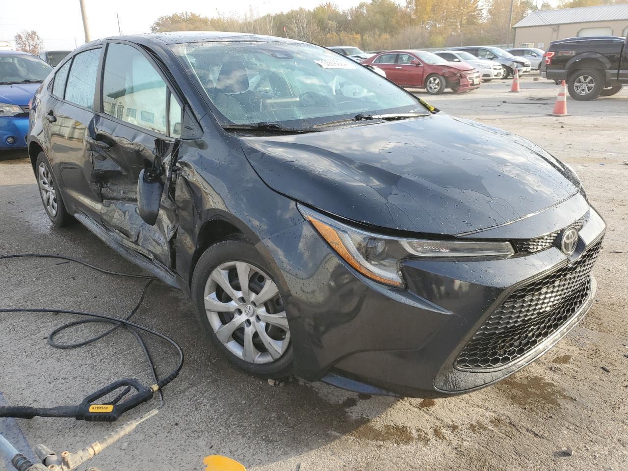 2020 TOYOTA COROLLA LE - Image 4