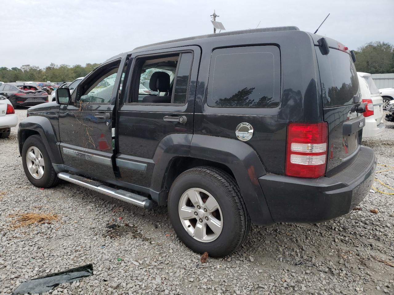 2010 JEEP LIBERTY SP - Фото 2