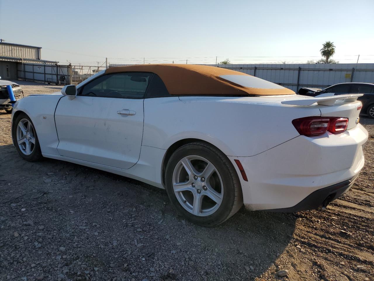 2020 CHEVROLET CAMARO LS - Фото 2