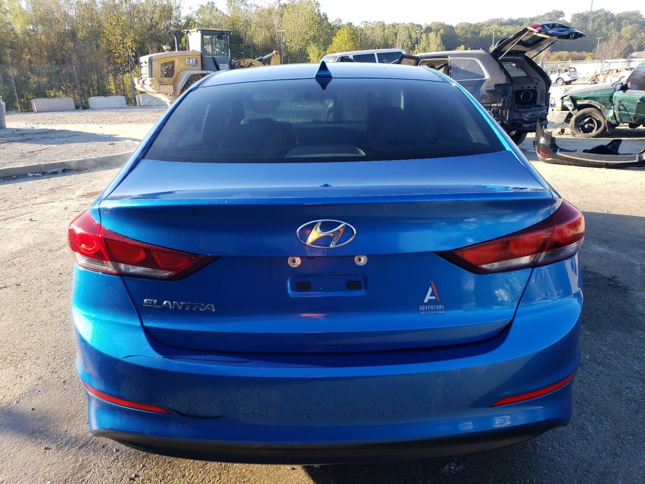 2018 HYUNDAI ELANTRA SE - Image 6