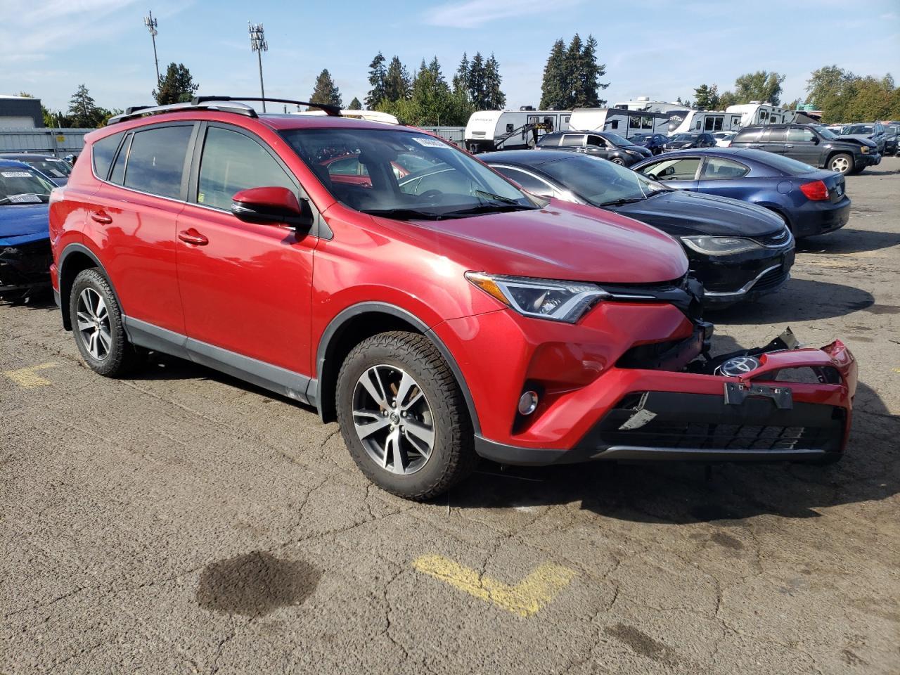 2017 TOYOTA RAV4 XLE - Фото 4