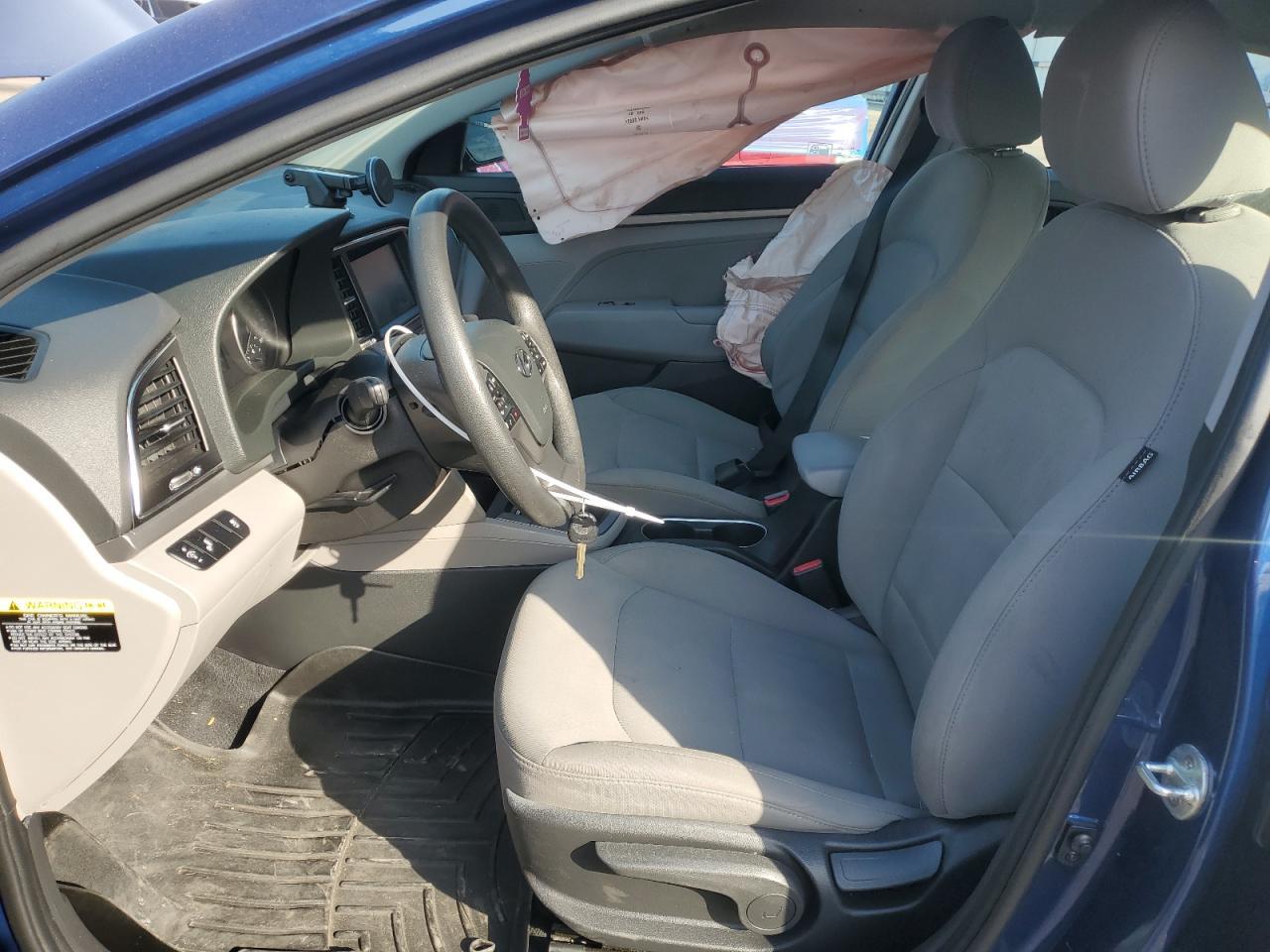 2018 HYUNDAI ELANTRA SE - Image 7
