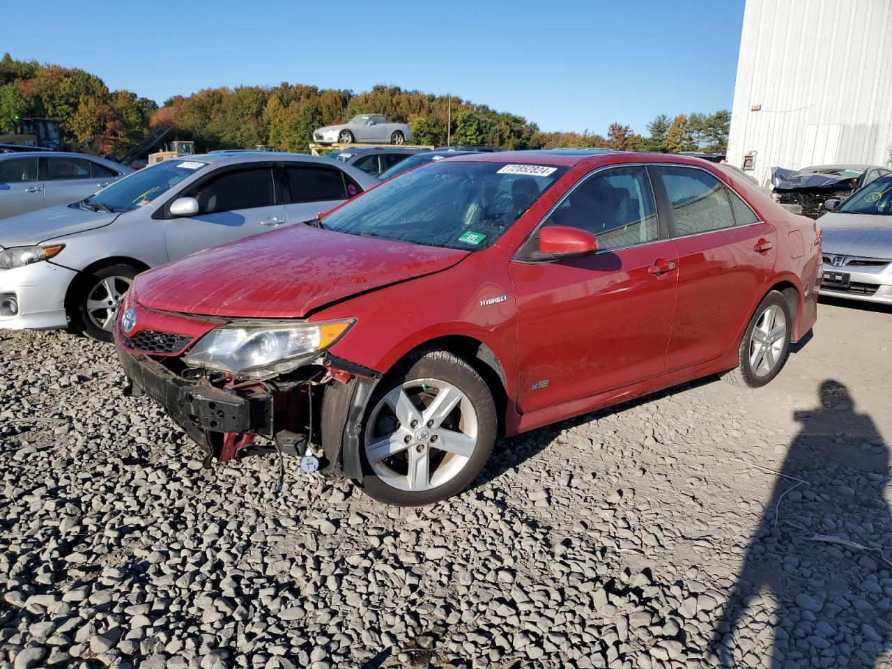 2014 TOYOTA CAMRY HYBR car image