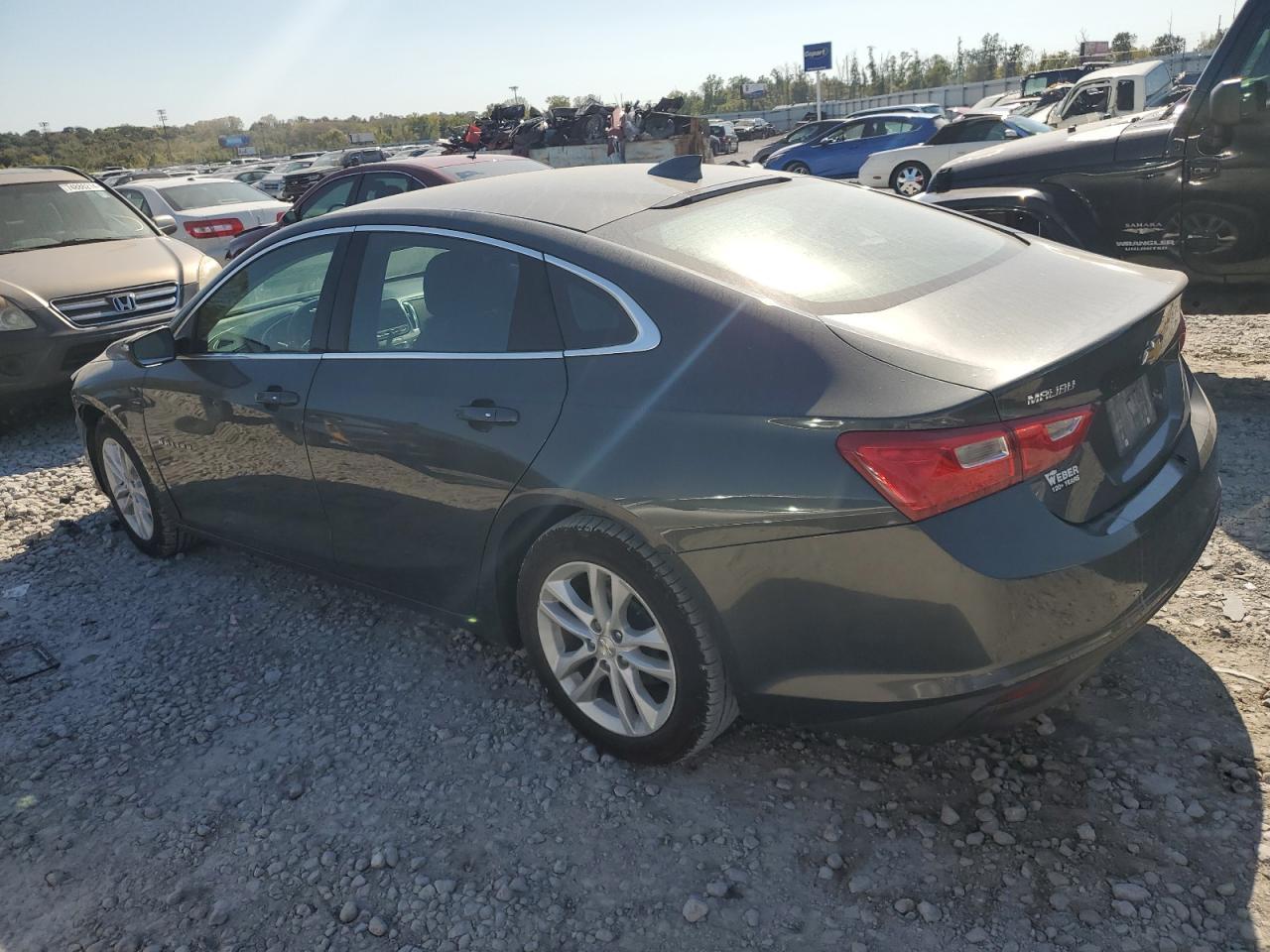 2017 CHEVROLET MALIBU LT - Image 2