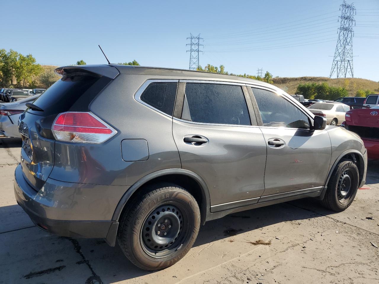 2016 NISSAN ROGUE S - Фото 3