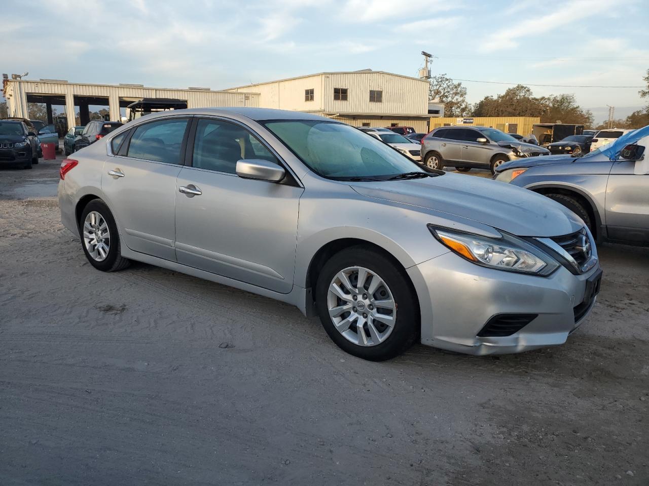 2016 NISSAN ALTIMA 2.5 - Фото 4