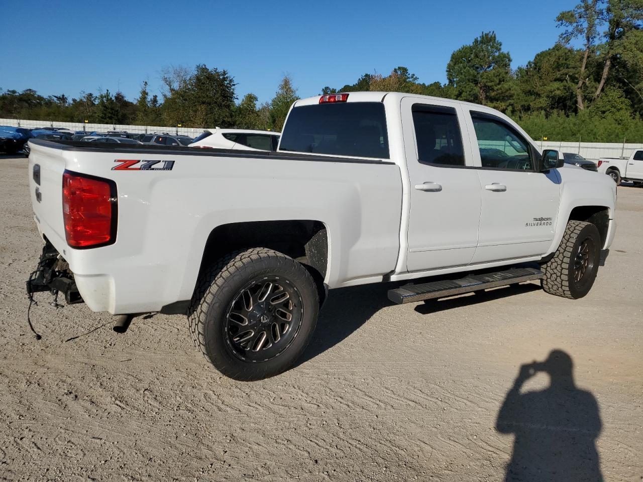 2018 CHEVROLET SILVERADO - Фото 3