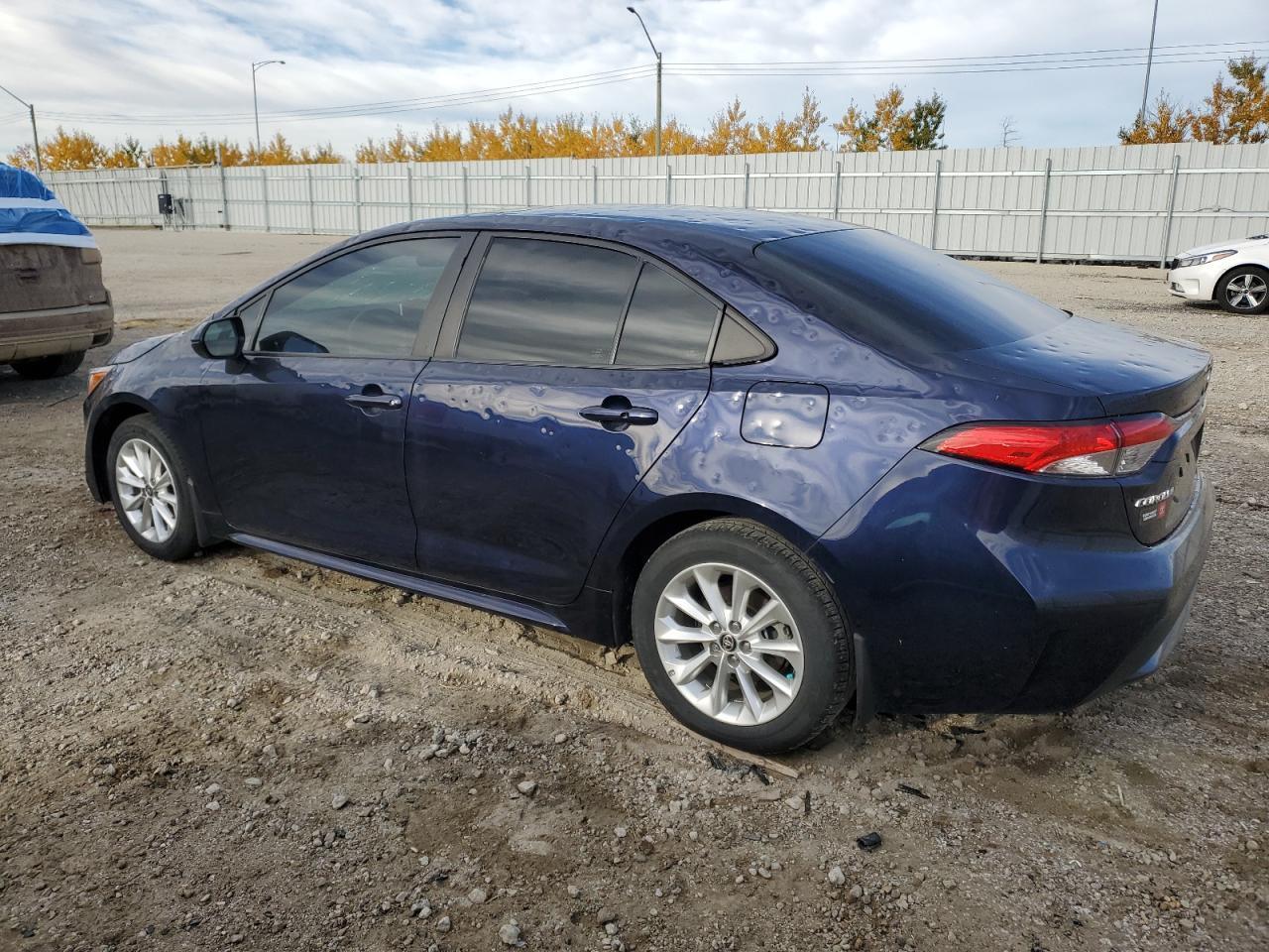 2020 TOYOTA COROLLA LE - Image 2