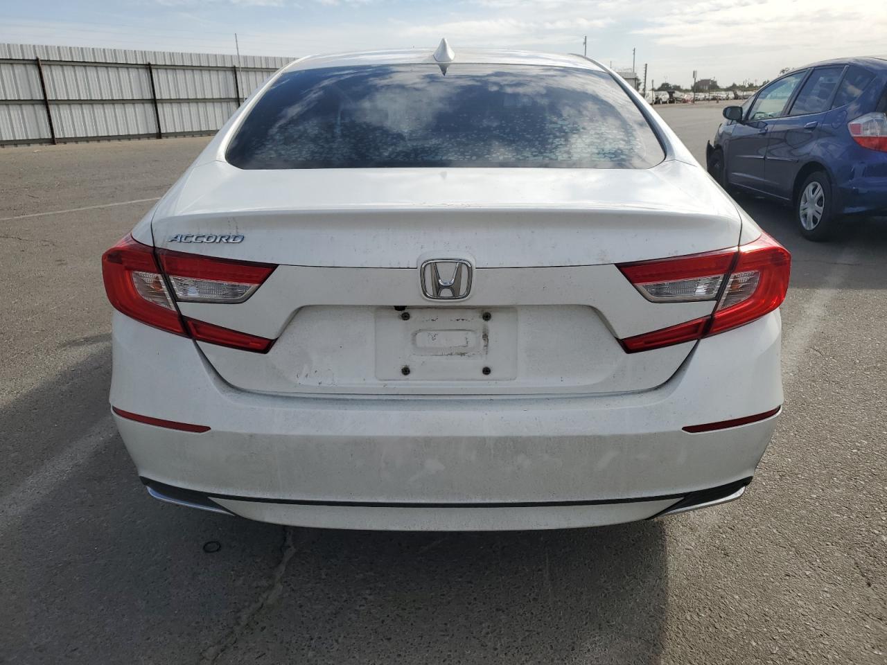 2018 HONDA ACCORD LX - Image 6