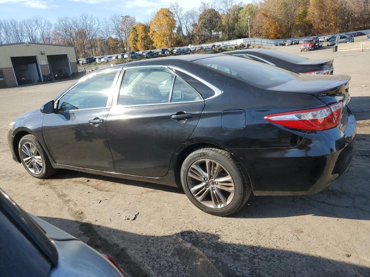 2017 TOYOTA CAMRY LE - Image 2