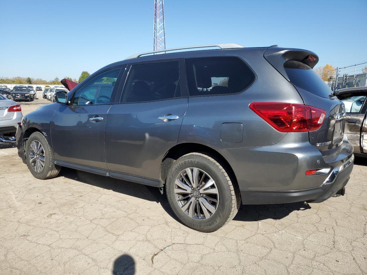 2019 NISSAN PATHFINDER - Image 2