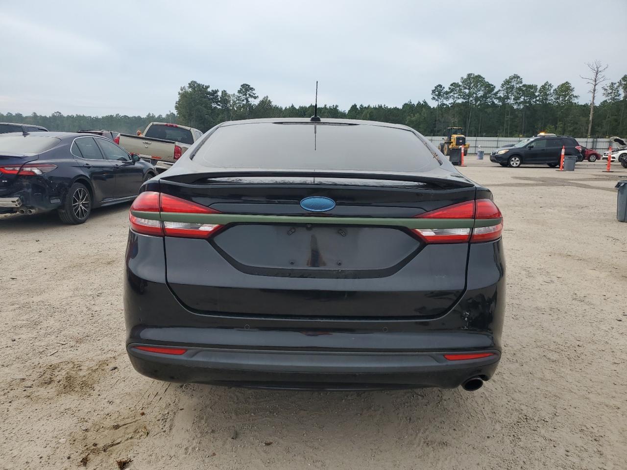 2017 FORD FUSION SE - Фото 6