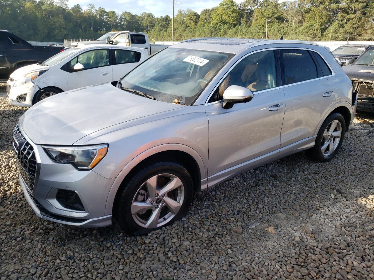 2022 AUDI Q3 PREMIUM