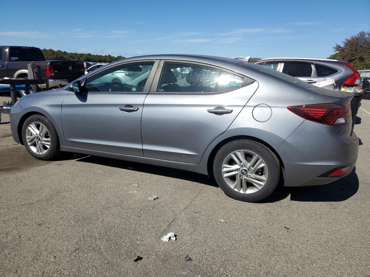 2019 HYUNDAI ELANTRA SE - Фото 2