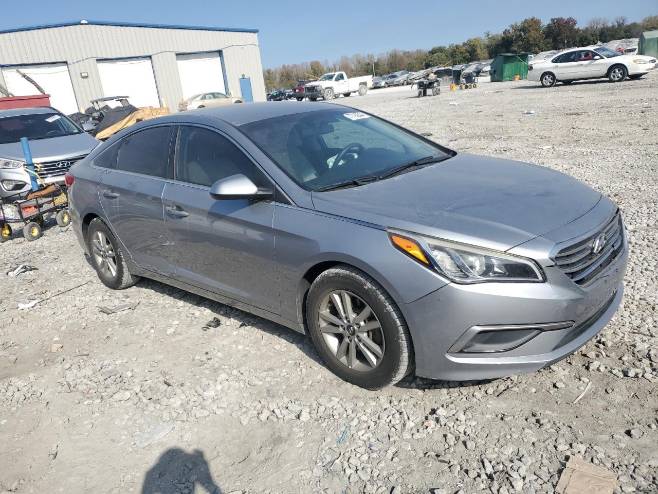 2017 HYUNDAI SONATA SE - Фото 4