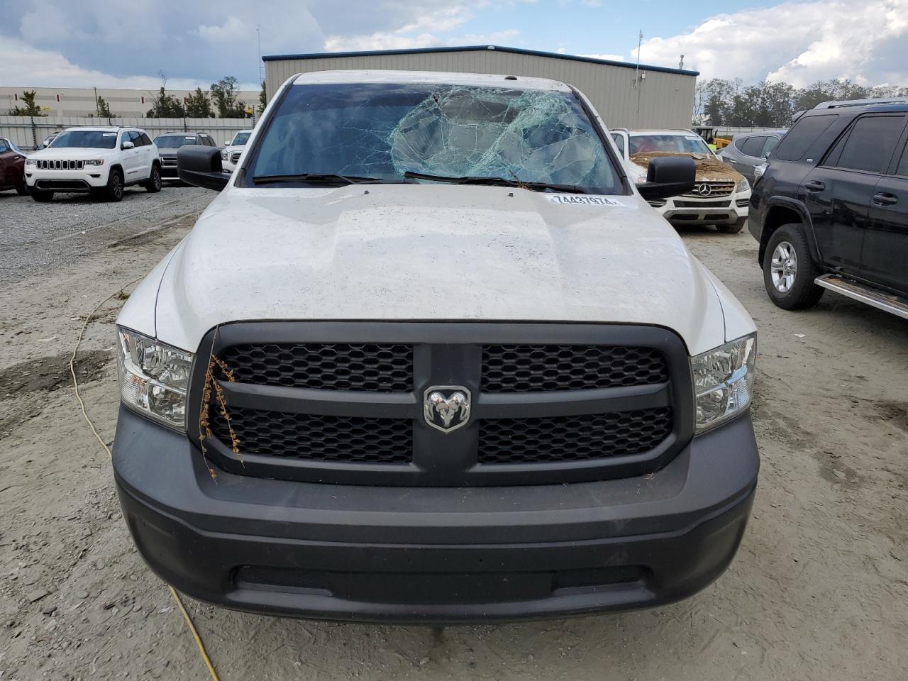2019 RAM 1500 CLASS - Фото 5