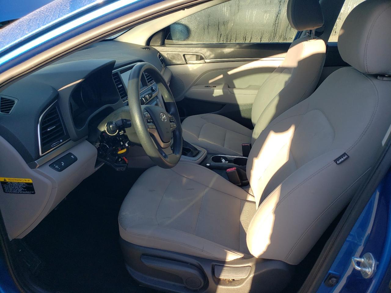 2018 HYUNDAI ELANTRA SE - Image 7