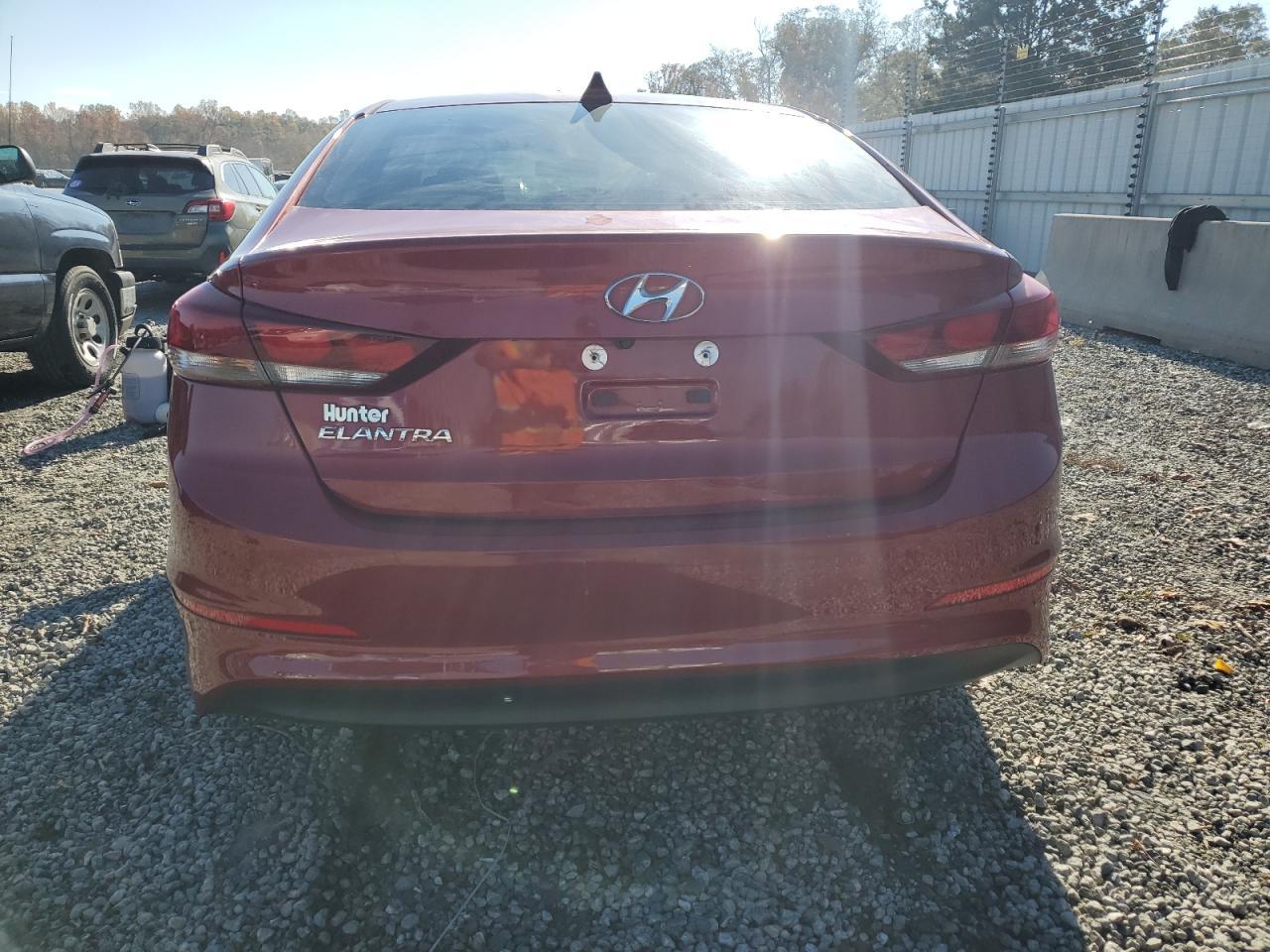 2017 HYUNDAI ELANTRA SE - Фото 6