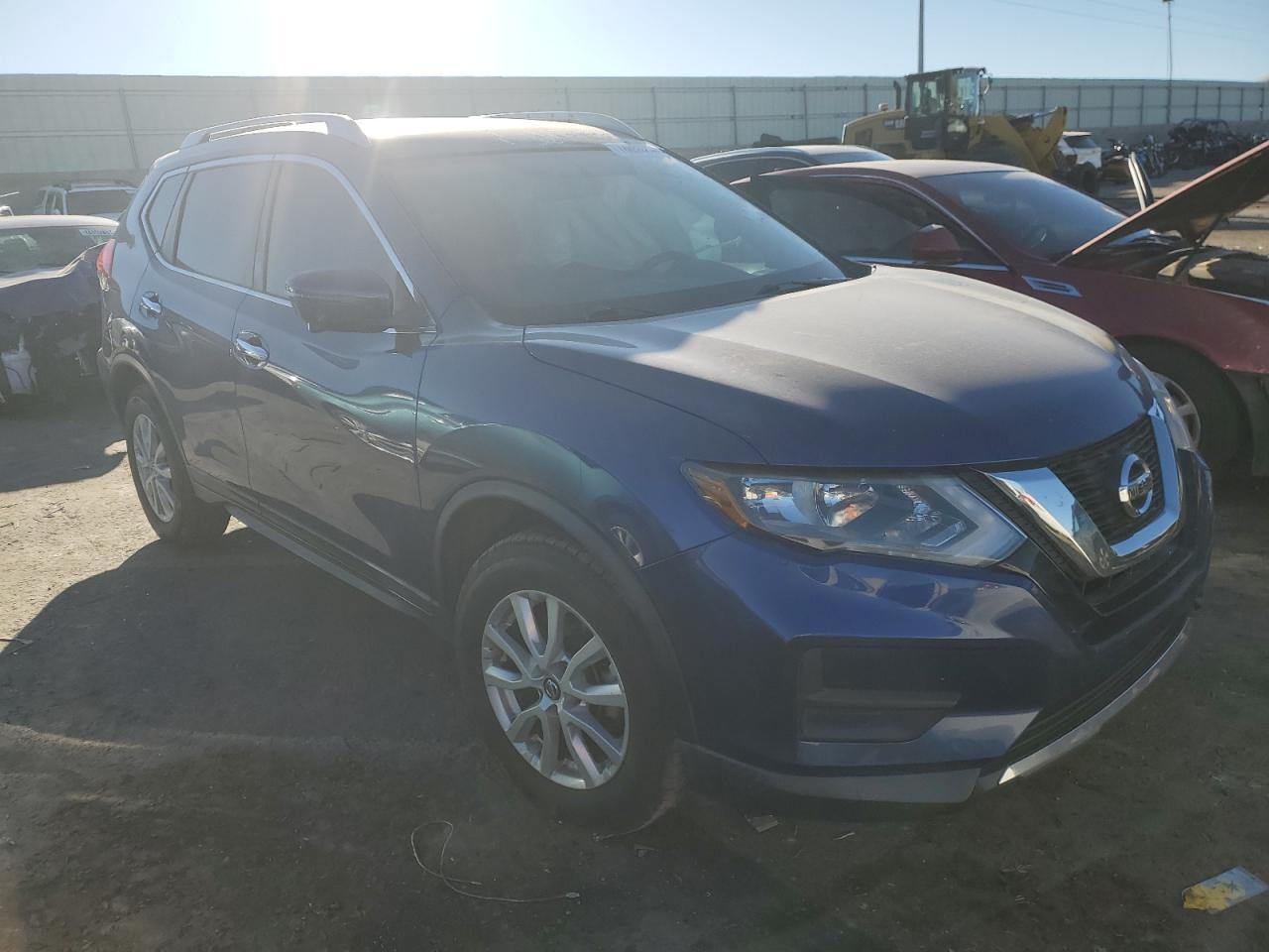 2017 NISSAN ROGUE S - Image 4