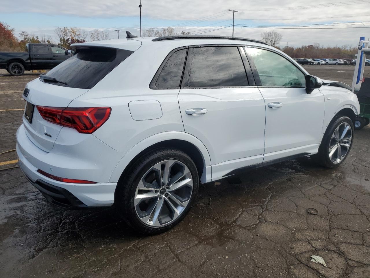 2022 AUDI Q3 PREMIUM - Image 3