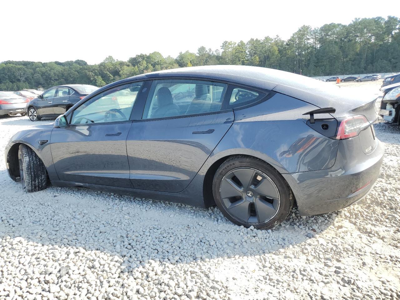 2023 TESLA MODEL 3 - Фото 2